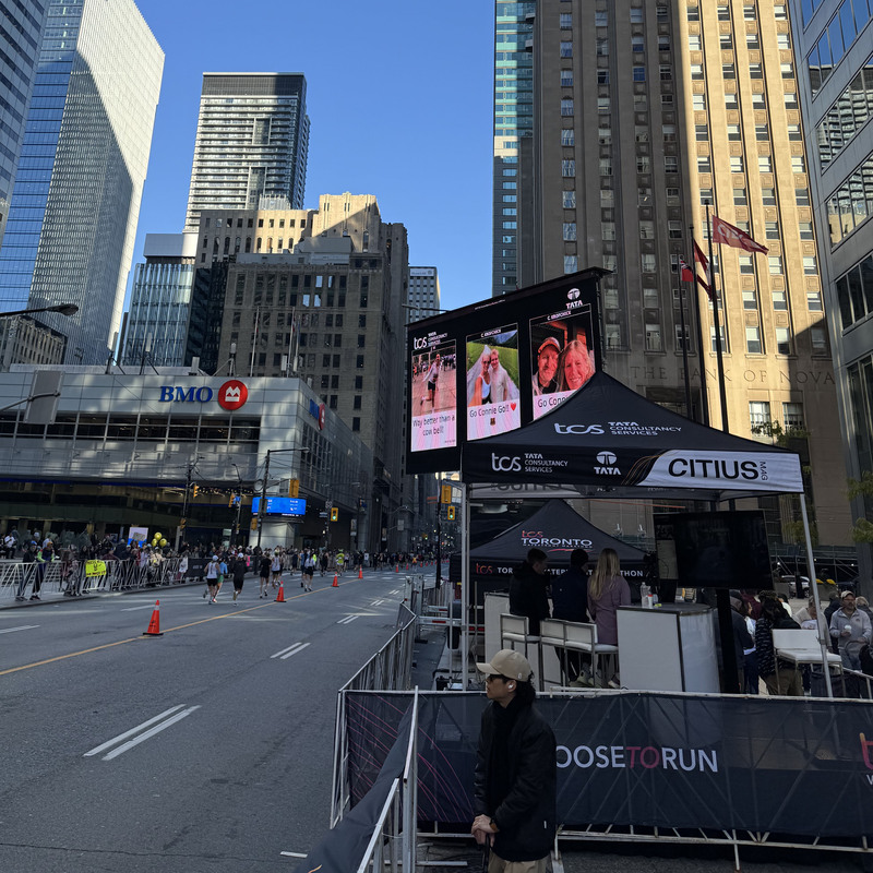 Waterfront Marathon 2024
Cheer site with LED trailer and media setup
